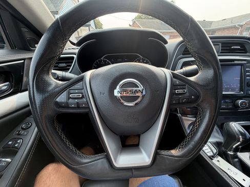 Used 2017 Nissan Maxima 3.5 SL FWD image 18