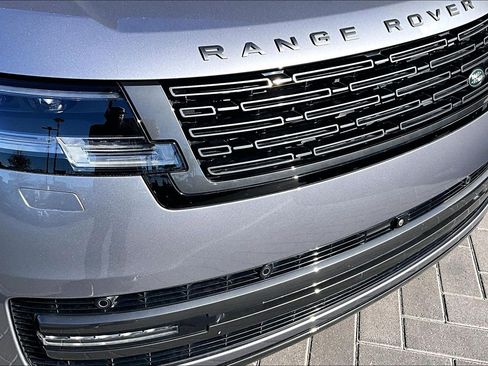 Used 2023 Land Rover Range Rover SE image 30