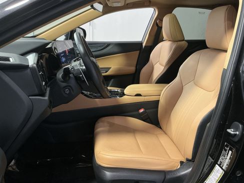 Used 2025 Lexus NX 250 AWD w/ Accessory Package (2T) image 14