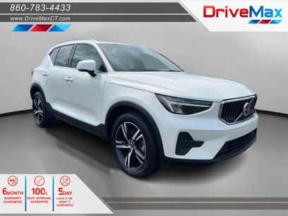 Used 2024 Volvo XC40 B5 Core