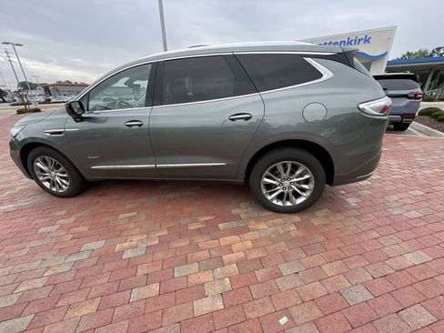 Used 2023 Buick Enclave Avenir FWD image 16