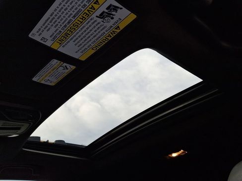 Used 2022 Subaru Outback Wilderness image 15