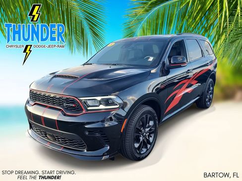 Used 2025 Dodge Durango GT image 2