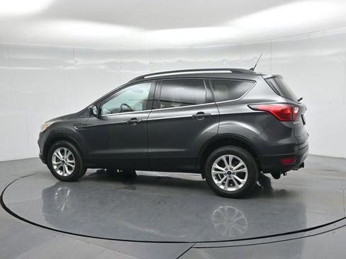 Used 2019 Ford Escape SEL image 6