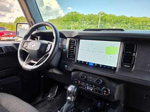 Used 2025 Ford Bronco Big Bend AWD/4WD image 13