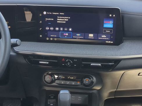 New 2026 Nissan Kicks SV image 19