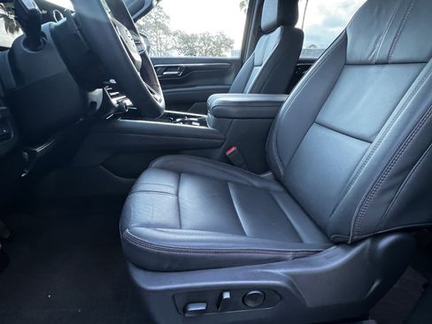 Used 2025 Chevrolet Tahoe RST w/ Comfort Package image 14