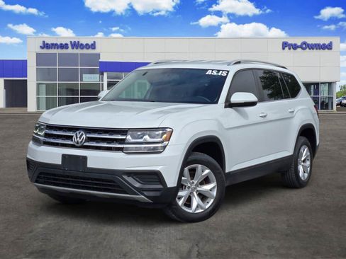 Used 2018 Volkswagen Atlas S FWD image 1