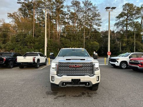 Used 2022 GMC Sierra 3500 Denali image 11