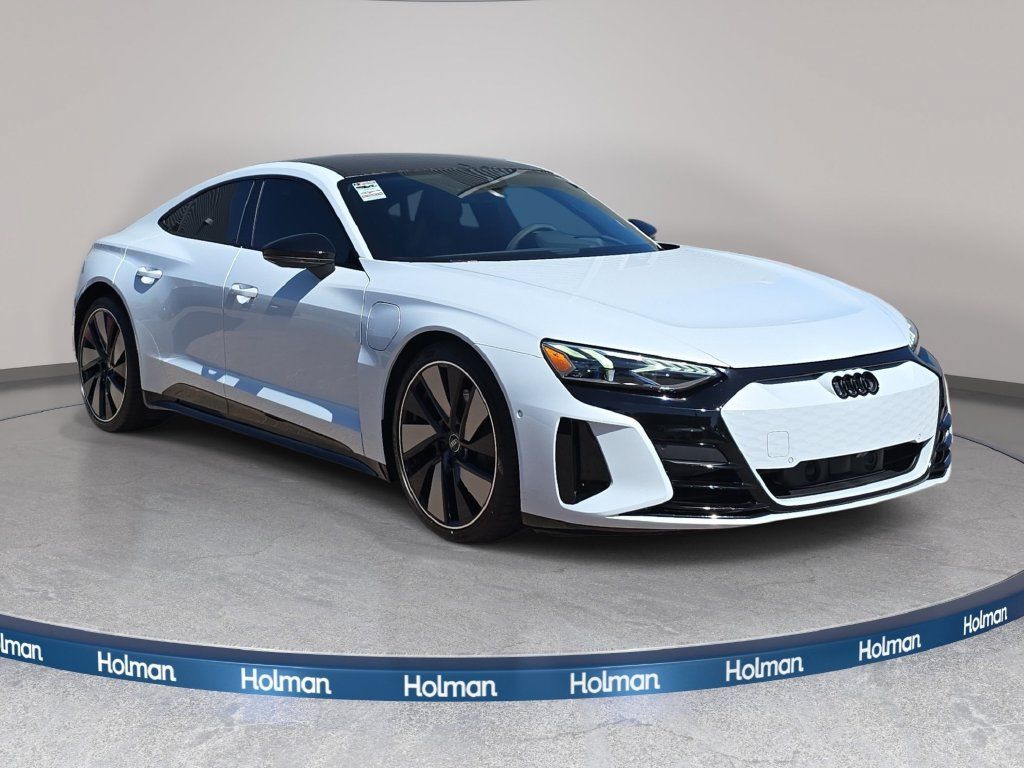 Used 2023 Audi e-tron GT Prestige w/ Prestige Package AWD/4WD image 4