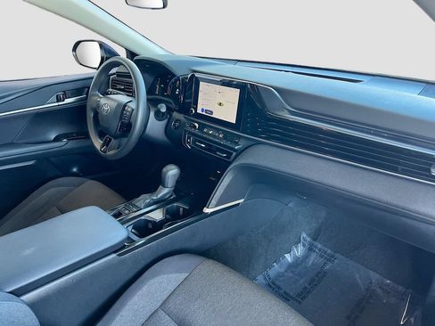Used 2025 Toyota Camry LE FWD image 26
