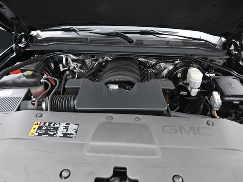 Used 2018 GMC Yukon Denali w/ Denali Ultimate Package image 29