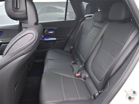 New 2026 Mercedes-Benz GLC 300 image 23