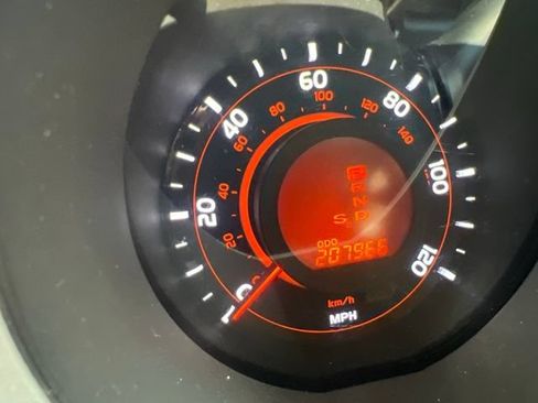 Used 2010 Toyota 4Runner Limited AWD/4WD image 10