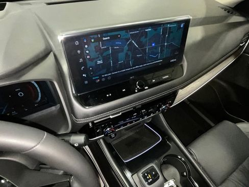 Used 2025 Nissan Rogue Platinum w/ Platinum Premium Package image 39