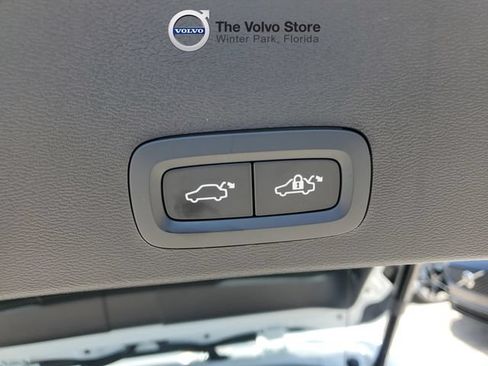 Certified 2026 Volvo XC40 B5 Plus AWD/4WD image 7