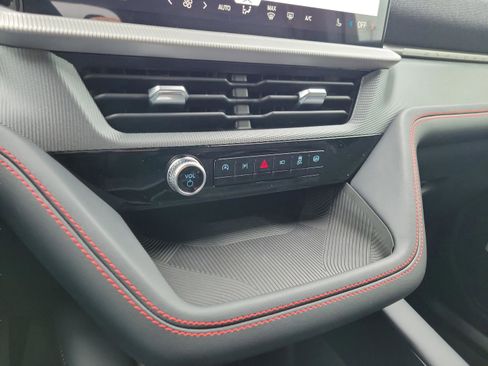 New 2026 Ford Explorer ST-Line w/ ST-Line Street Pack image 19