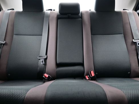 Used 2019 Toyota Corolla LE image 15