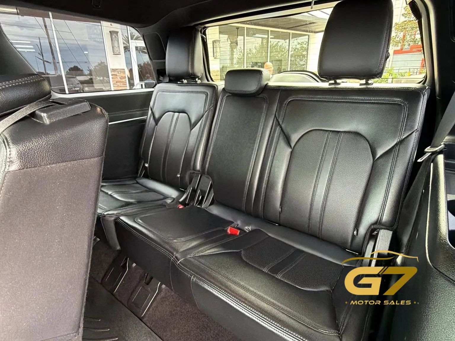 Used 2018 Ford Expedition Limited w/ Equipment Group 301A RWD image 24