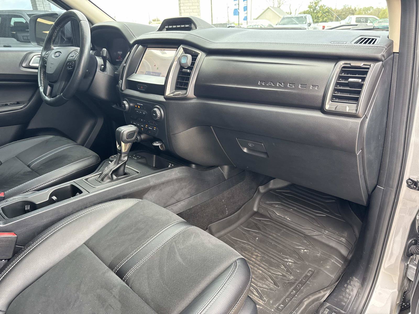 Used 2021 Ford Ranger Lariat w/ Tremor Off-Road Package AWD/4WD image 12