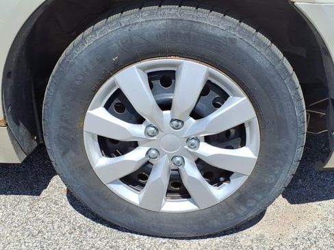 Used 2010 Chevrolet Impala LS FWD image 18