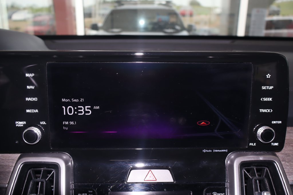 Used 2022 Kia Sorento S w/ Panoramic Sunroof Package AWD/4WD image 24