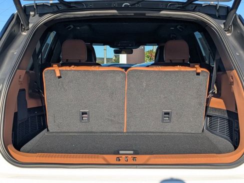 New 2026 Lincoln Aviator Black Label w/ Jet Appearance Package image 13