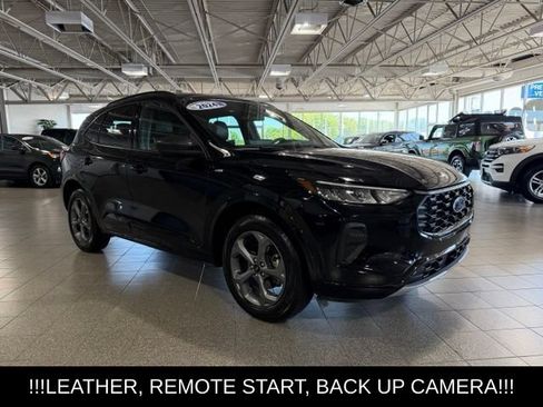 Used 2024 Ford Escape ST-Line w/ Tech Pack #1 AWD/4WD image 2