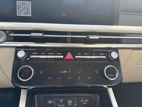 Certified 2025 Hyundai Tucson SEL AWD/4WD image 31