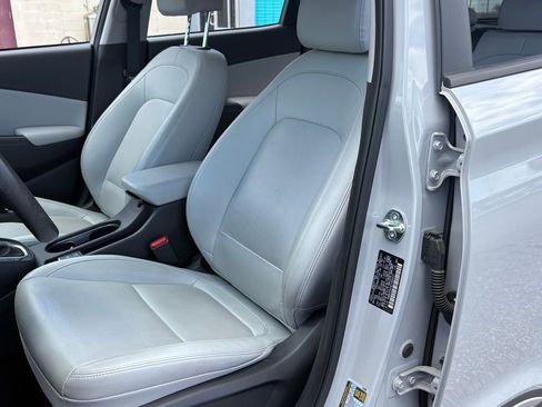 Used 2023 Hyundai Kona Limited w/ Cargo Package image 9