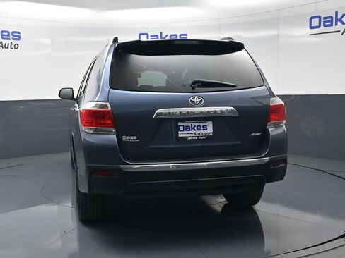 Used 2013 Toyota Highlander SE AWD/4WD image 7