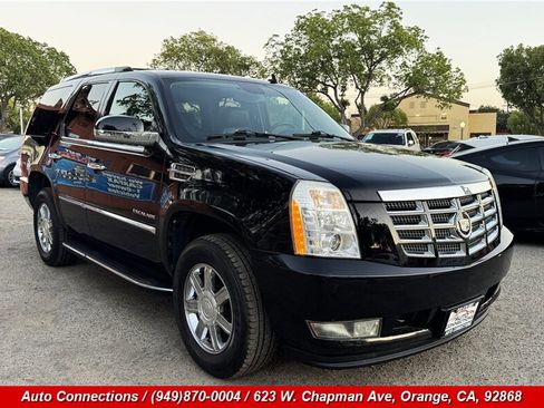 Used 2009 Cadillac Escalade 2WD image 1