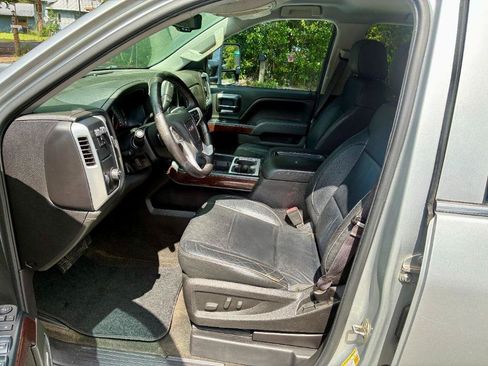 Used 2015 GMC Sierra 1500 SLT w/ SLT Crew Cab Value Package RWD image 10