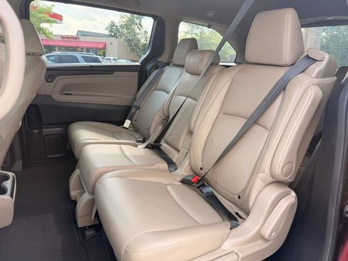 Used 2019 Honda Odyssey EX-L image 8