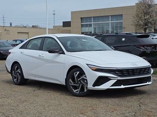 New 2025 Hyundai Elantra Sport video 2