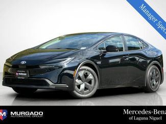 Used 2024 Toyota Prius LE image 1