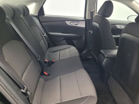 Used 2024 Kia Forte LXS w/ LXS Technology Package image 19