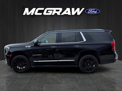 Used 2022 GMC Yukon SLT w/ SLT Luxury Package AWD/4WD image 7