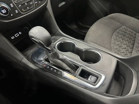 Certified 2024 Chevrolet Equinox LT w/ LPO, Floor Liner Package image 29