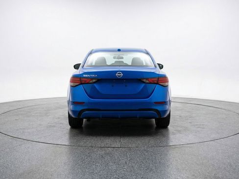 Used 2025 Nissan Sentra SV image 7