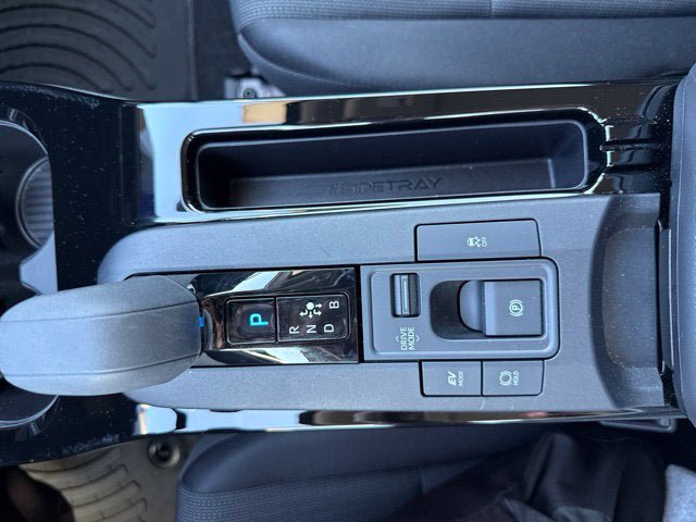 Certified 2026 Toyota Prius LE FWD image 30