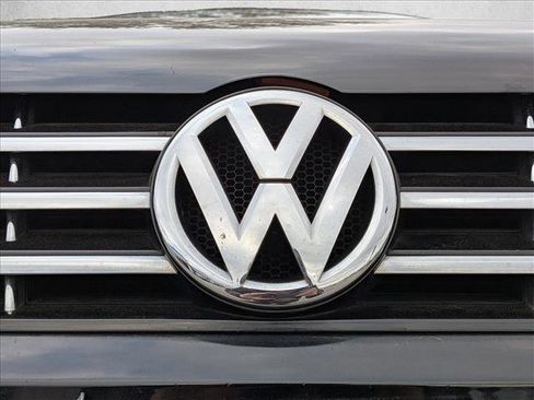 Used 2012 Volkswagen Passat TDI SE image 23