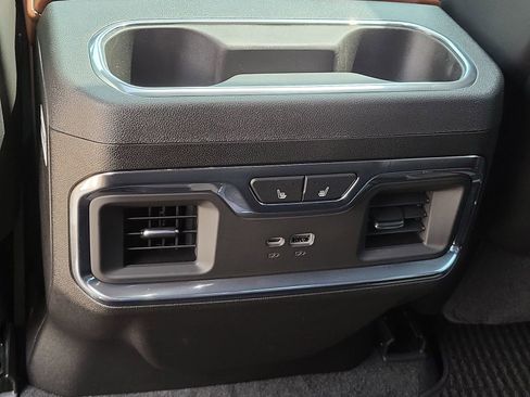 Certified 2026 GMC Sierra 2500 Denali Ultimate AWD/4WD image 21