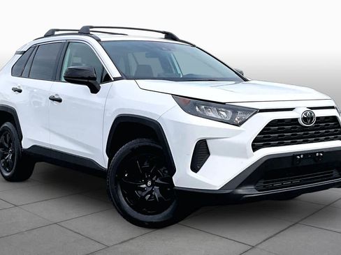 Used 2020 Toyota RAV4 LE w/ All Weather Liner Package FWD image 3