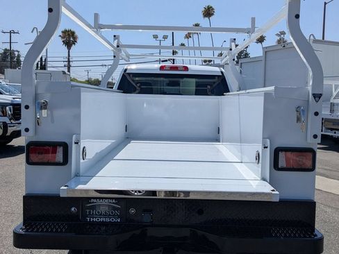 New 2026 GMC Sierra 2500 Pro RWD image 12