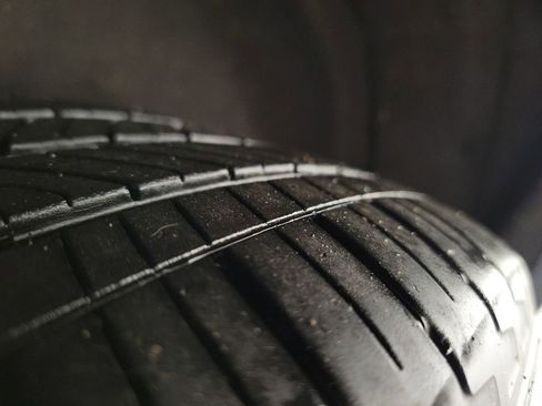 Used 2019 Subaru Ascent Limited w/ Popular Package #3 image 12