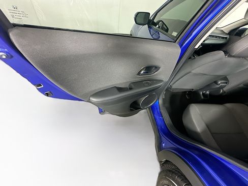 Used 2019 Honda HR-V EX image 25