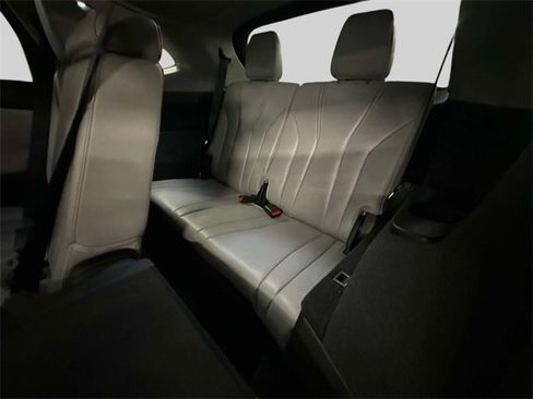 Used 2023 Acura MDX SH-AWD w/ Technology Package image 20
