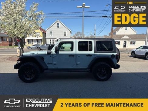 Used 2024 Jeep Wrangler Unlimited AWD/4WD image 1