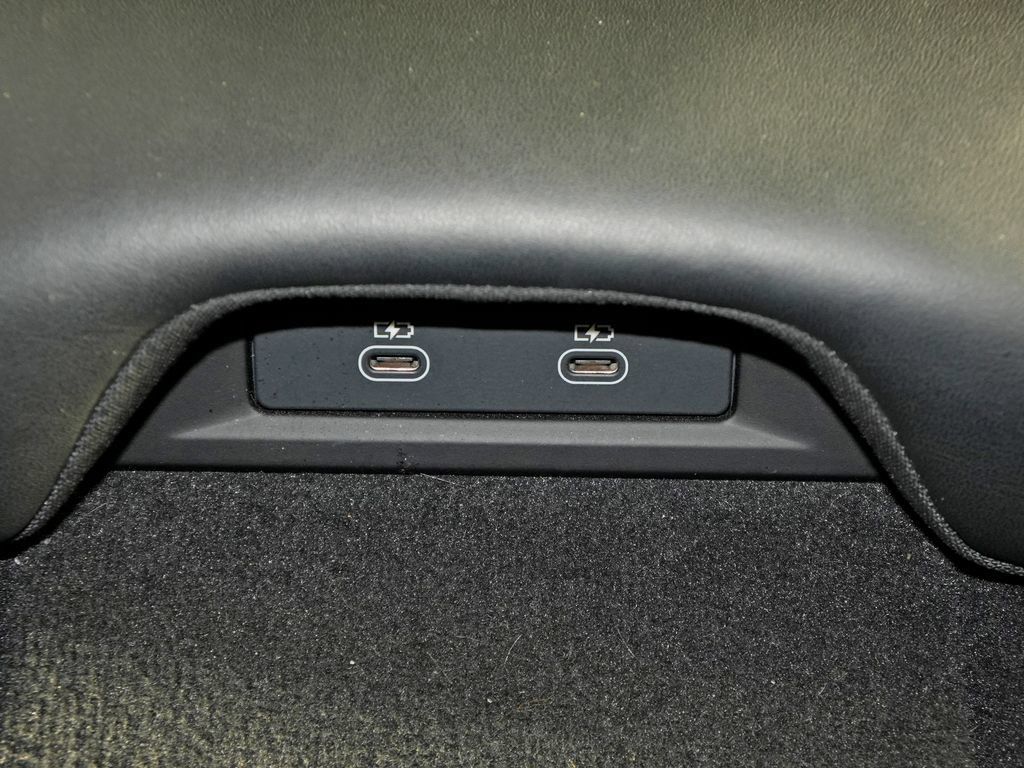 Certified 2024 Porsche Taycan 4S AWD/4WD image 40